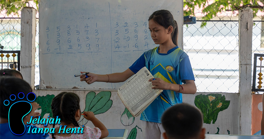 Mengajar di Laos: Pengalaman Unik